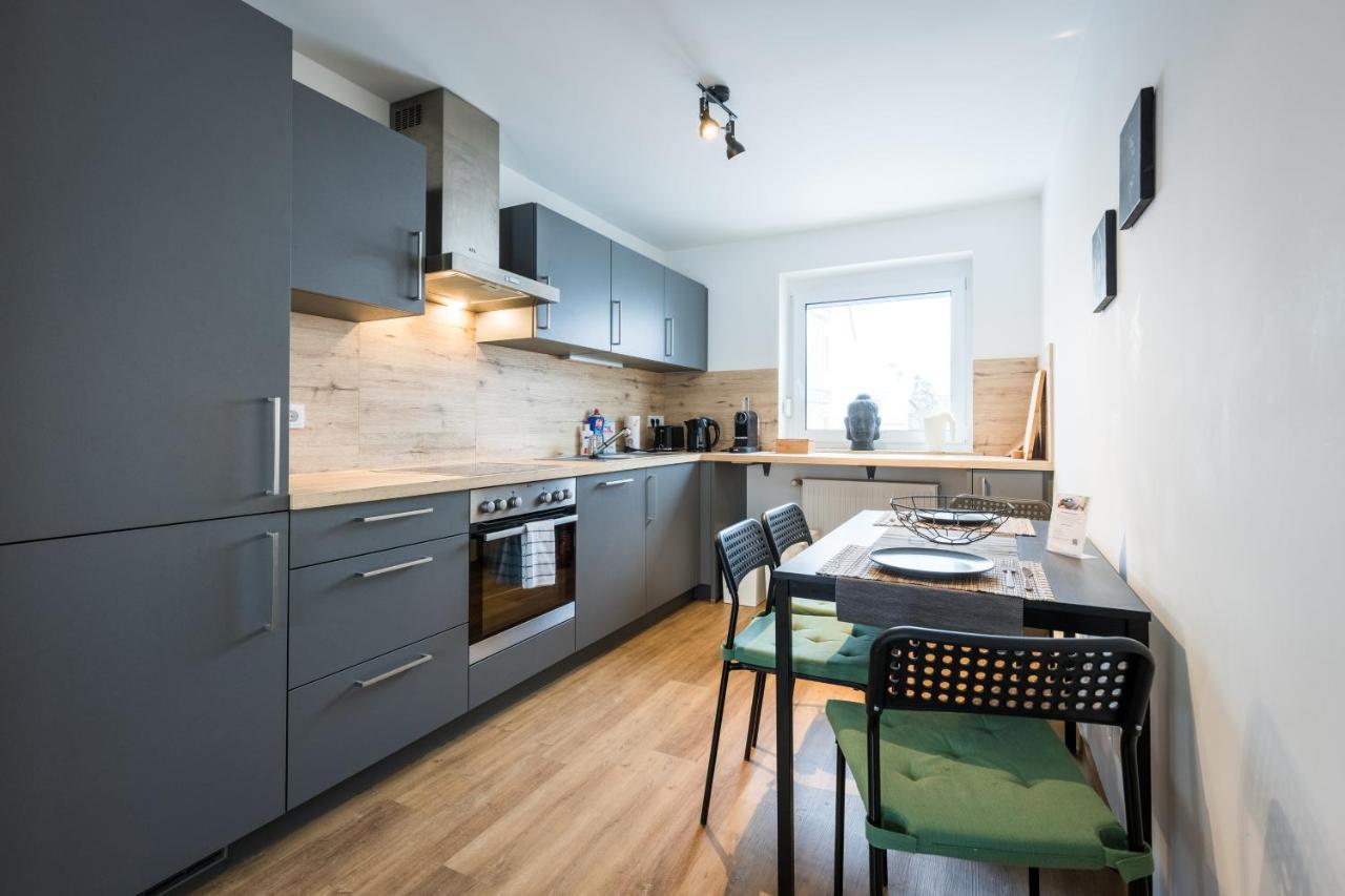 Arbio I Cozy Apartments Augsburg-Lechhausen エクステリア 写真