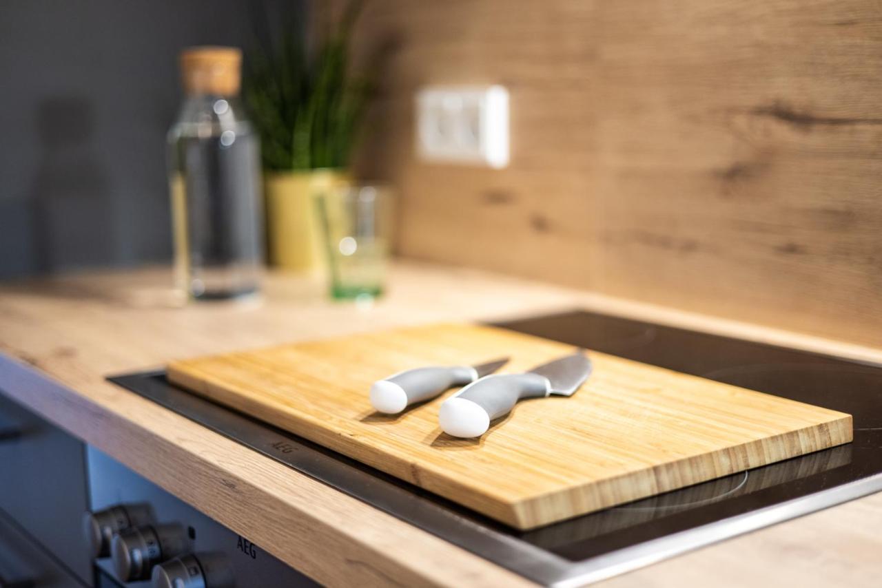 Arbio I Cozy Apartments Augsburg-Lechhausen エクステリア 写真