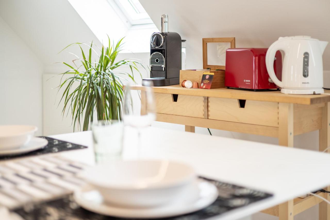 Arbio I Cozy Apartments Augsburg-Lechhausen エクステリア 写真